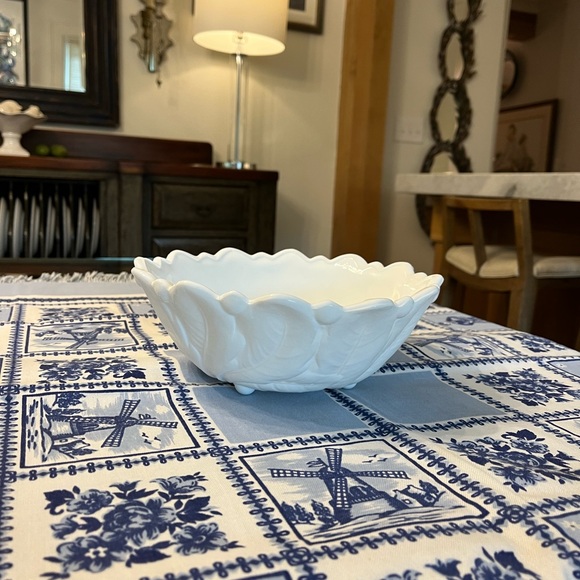 Cabbage Leaf Bowl - Picture 5 of 5